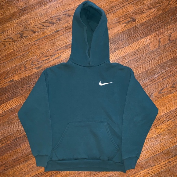 simple nike hoodie